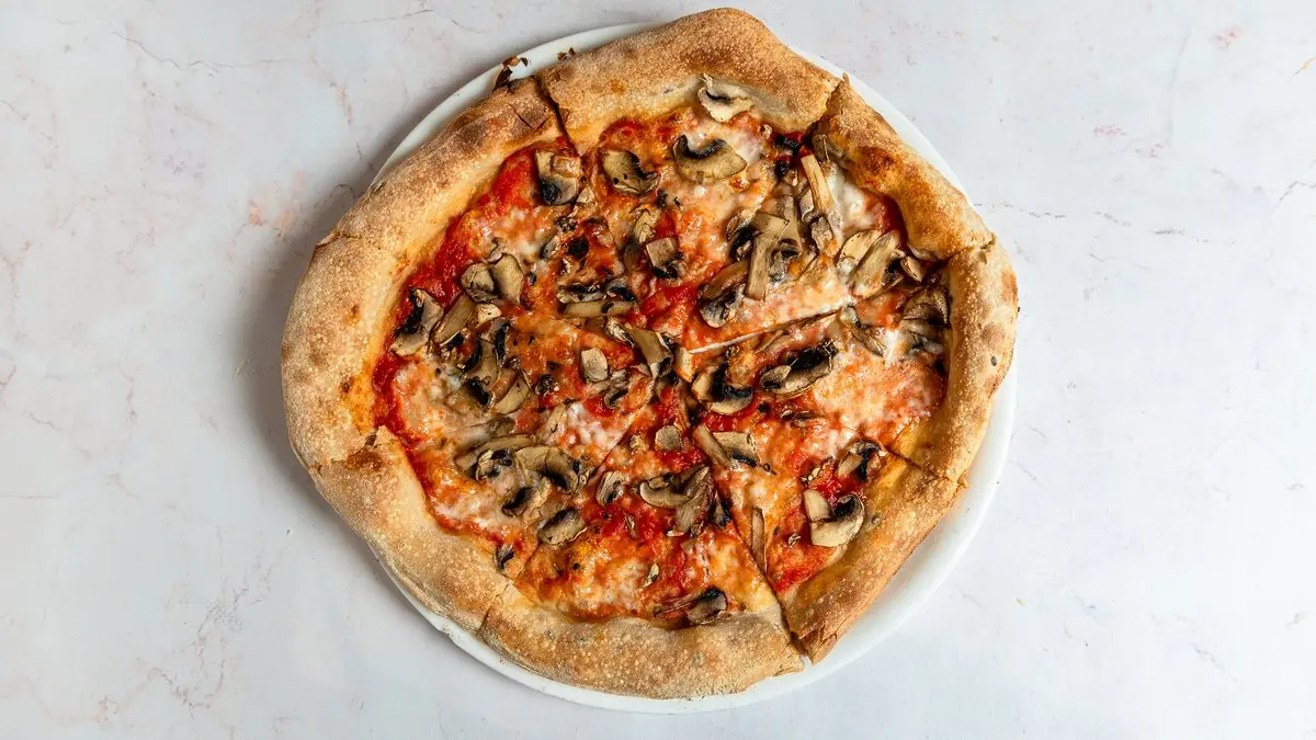 Pizza Al Funghi