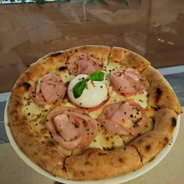 Mortadella Pistachio